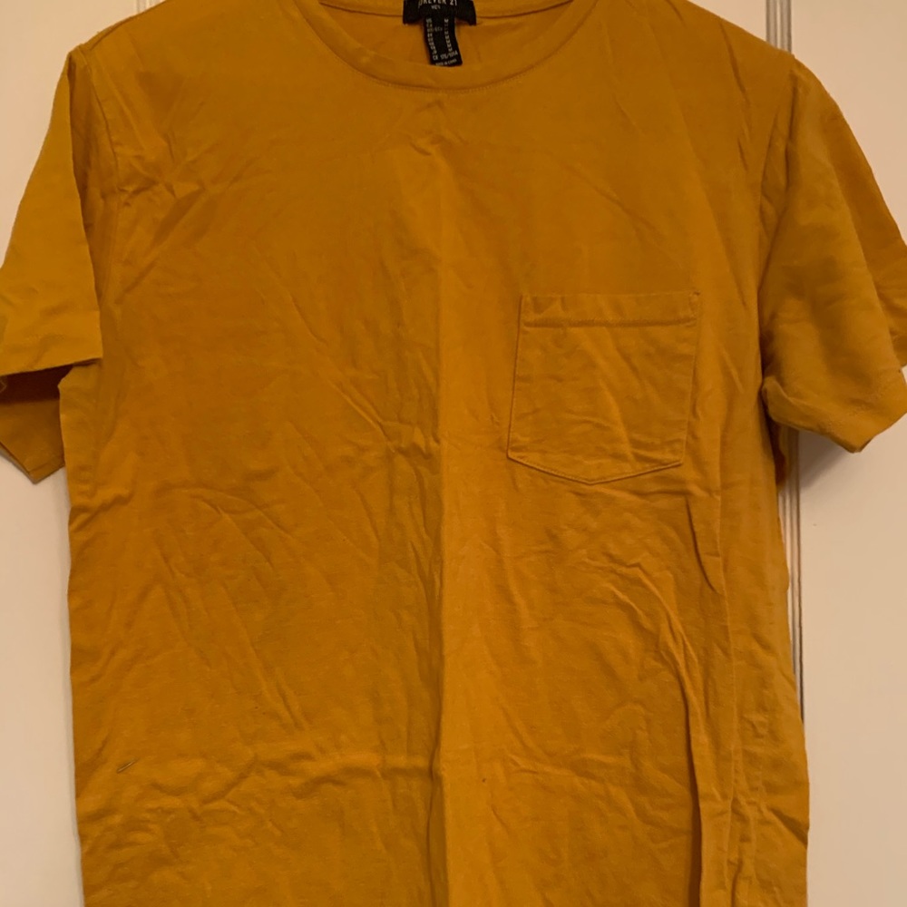 F21 Men’s Yellow Shirt with Pocket